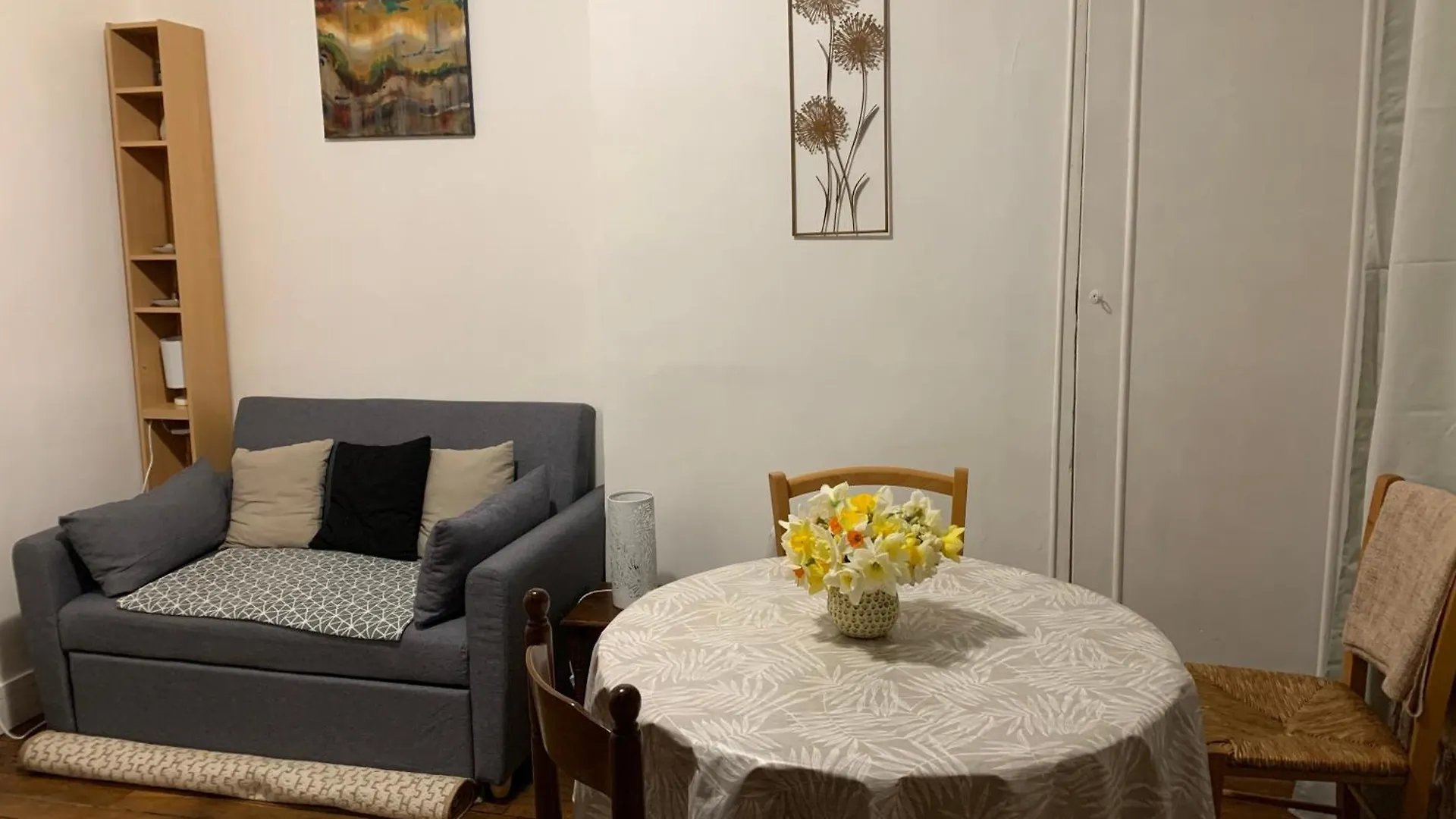 Paris- Charonne Homestay *